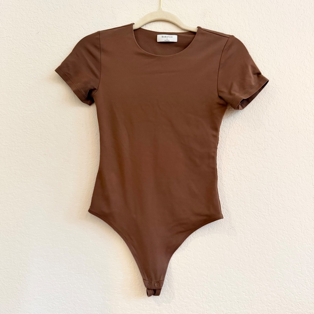 Babaton Contour Short Sleeve Bodysuit Brown Crew Neck Snap Bottom Small